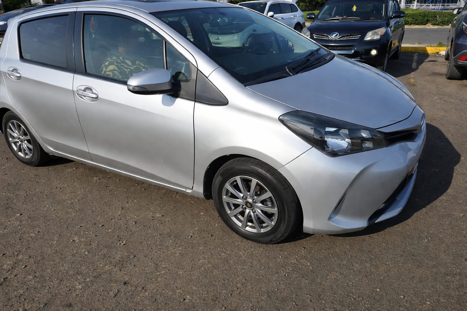 2016 Toyota Vitz
